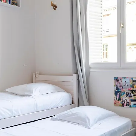Veeve - Beam Me Up Apartment *